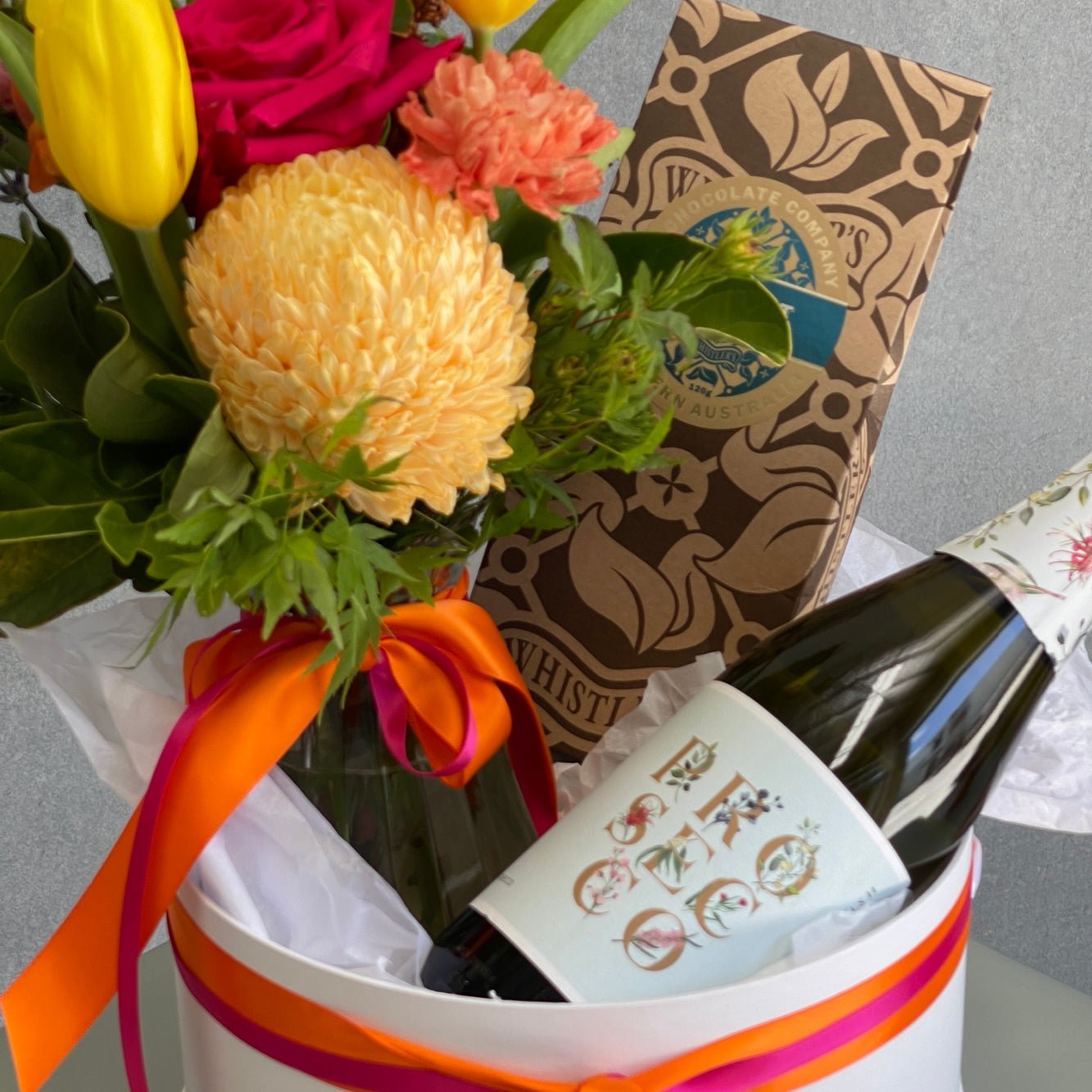 Bright Joyful - Gift Box - Teka Flowers